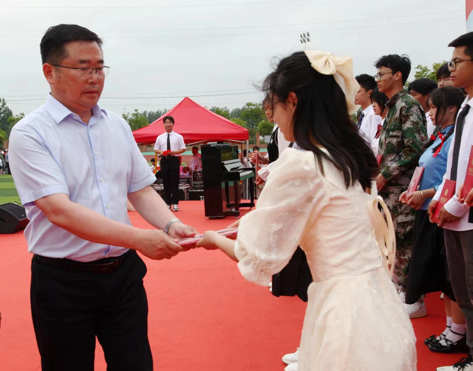宿州工业学校举办“青春践行二十大 强国有我新征程——技能：让生活更美好”红色歌曲合唱比赛(图7)
