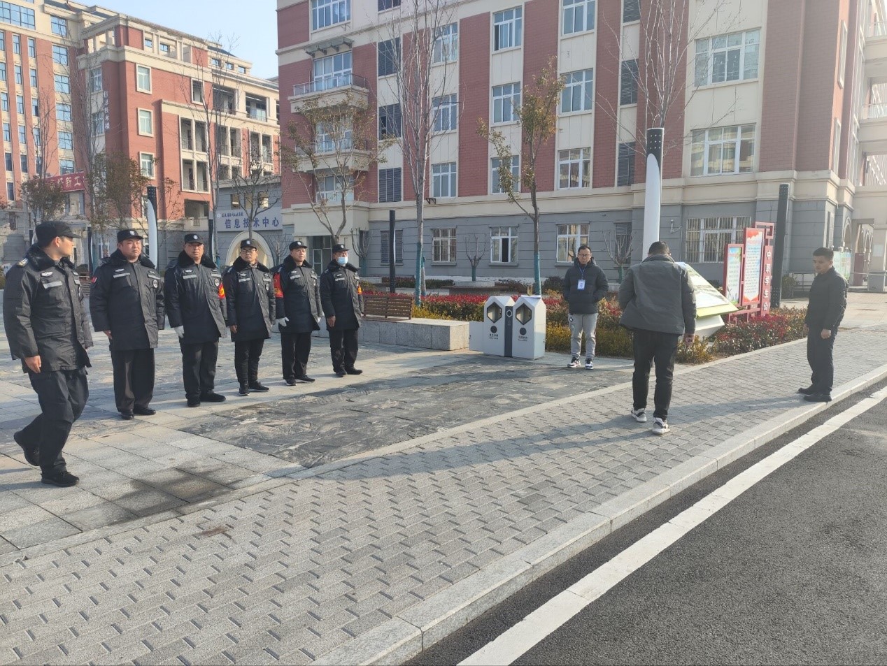 提升校园安防水平  筑牢校园安全防线  ——宿州工业学校开展新学期安保人员集中培训活动(图3)