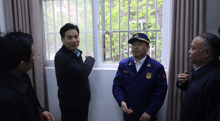 市政府副市长杨泽胜到宿州工业学校调研指导工作(图2)