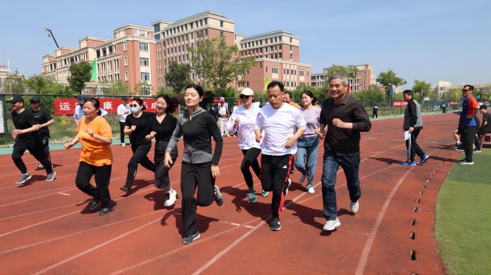 安徽省宿州工业学校举行第十届田径运动会(图24)