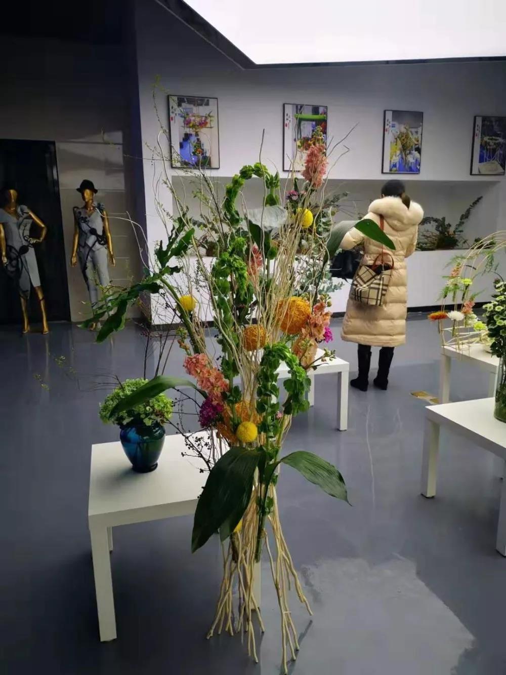 2020年宿州市中职学校技能大赛——宿州工业学校插花艺术赛图片集锦(图20)