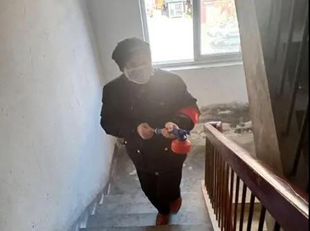 宿州工业学校充分发挥党员先锋模范作用不忘初心助力战疫(图4)