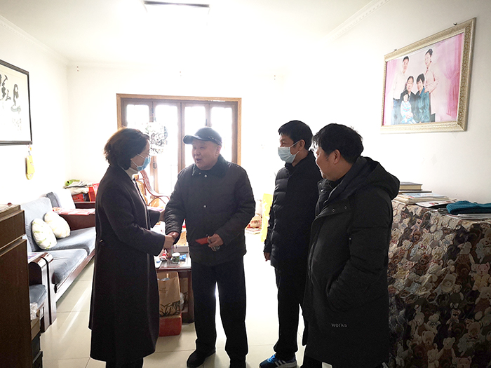 宿州工业学校春节前夕开展走访慰问活动(图2)