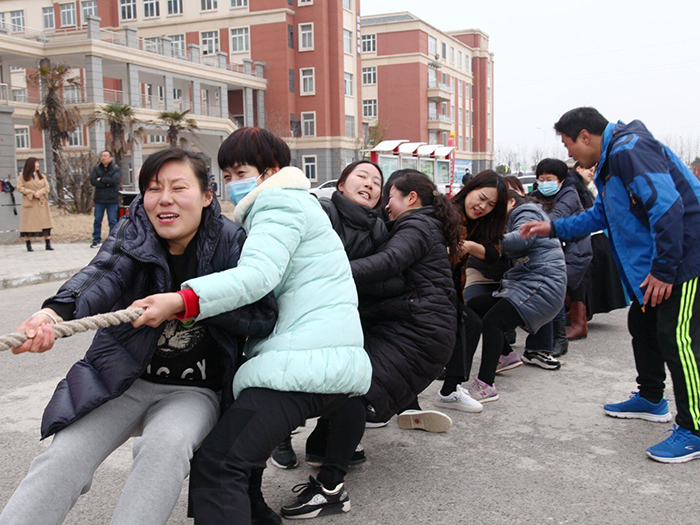 宿州工业学校女教工们举行趣味体育活动欢庆三八妇女节(图6)