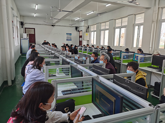 宿州工业学校举行教师信息技术应用能力提升工程2.0研训活动(图1)