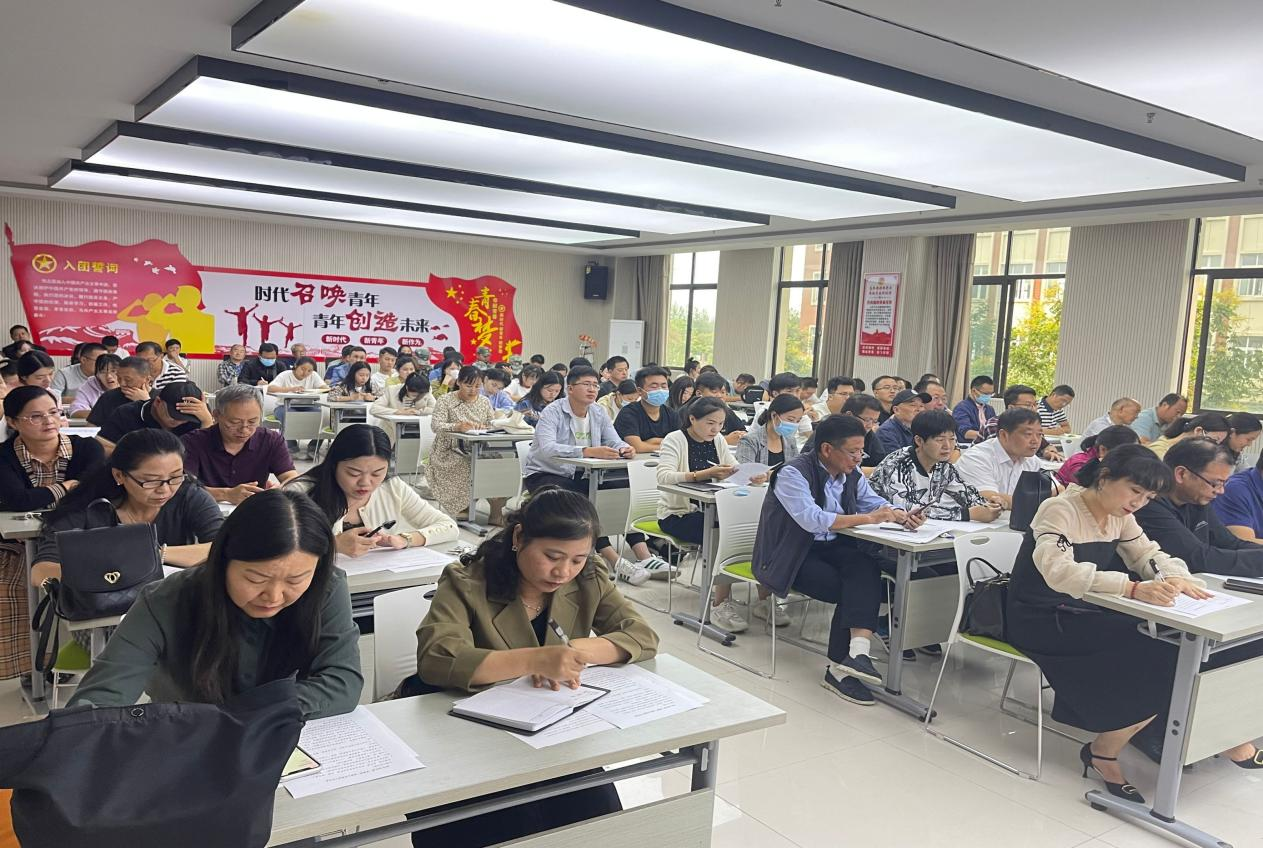 新学期 新起点 新思考 ——安徽省宿州工业学校召开新学期班主任工作培训会(图2)