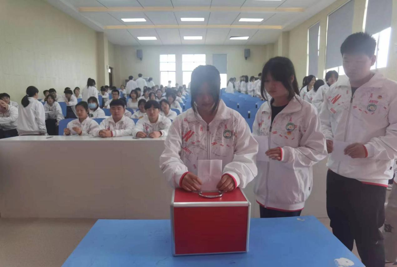 共青团宿州工业学校第二次团员代表大会胜利召开(图2)