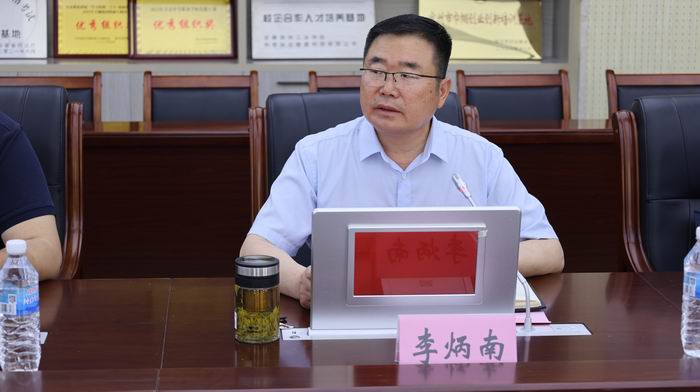 用心用情化解纠纷 护航校园和谐稳定 ——宿州工业学校举行校园纠纷调解委员会成立暨揭牌仪式(图2)