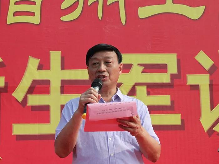 学校举行2019级新生军训动员大会(图3)