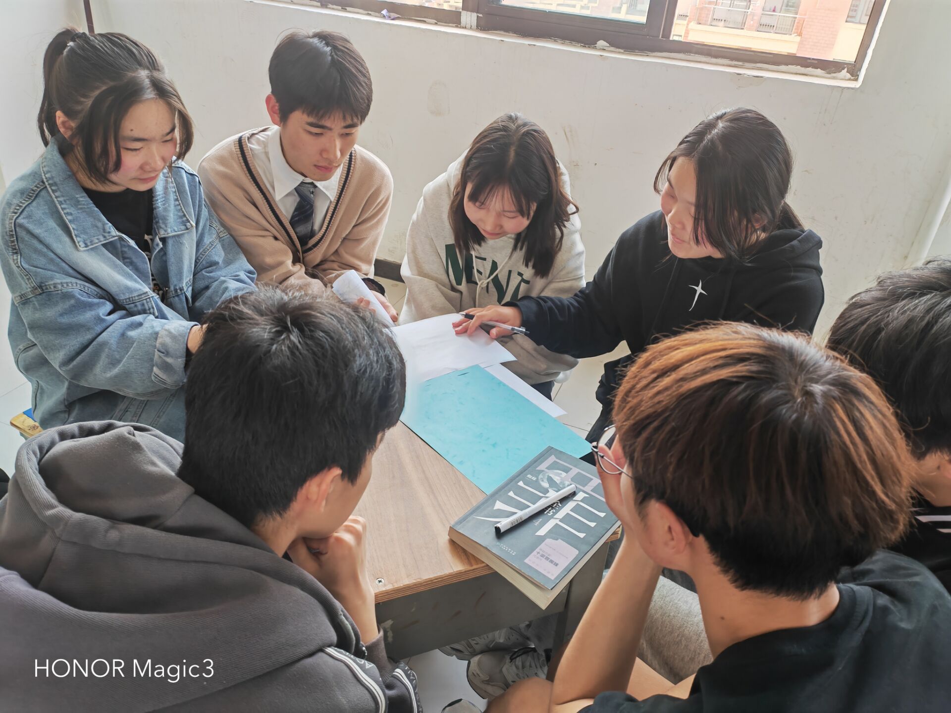 安徽省宿州工业学校开展“友来友往”心理团体辅导活动(图2)