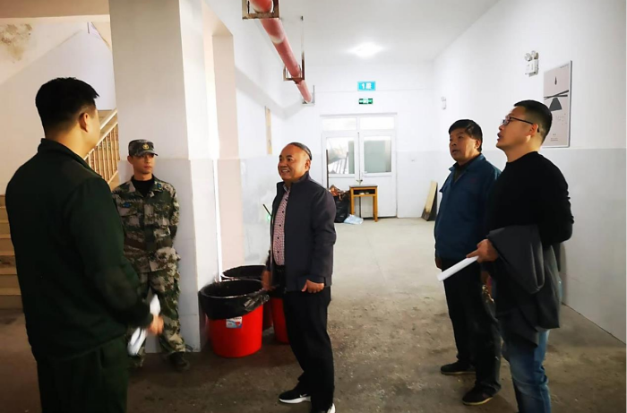 “查隐患、防火灾、保畅通”——宿州工业学校开展消防安全隐患大排查(图2)