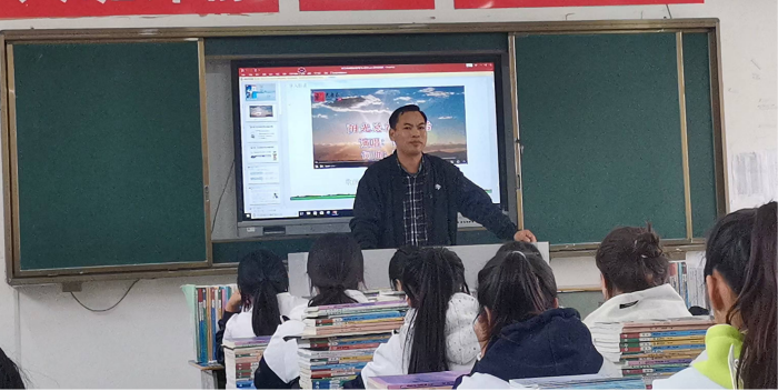 思想碰撞火花 交流铸就成长——宿州技师学院与宿州工业学校开展思政课交流研讨活动(图3)