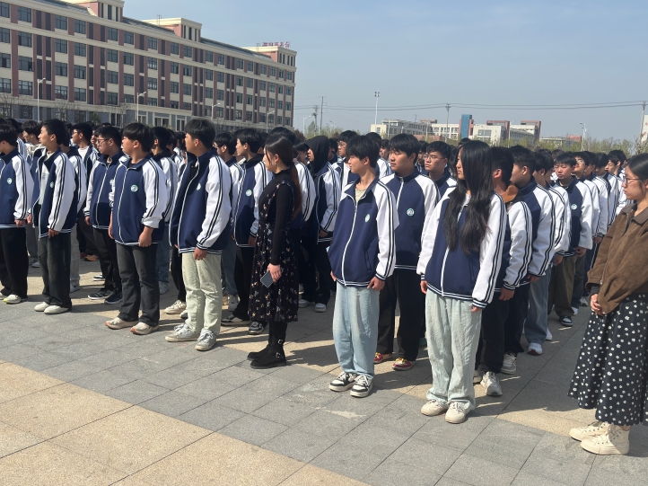 人人讲安全 个个会应急(图1)