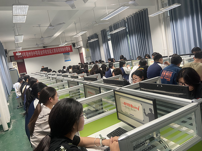 匠心铸就成才路 多证铺就就业桥——宿州工业学校信息工程系启动 “1+X” 考证培训​(图1)