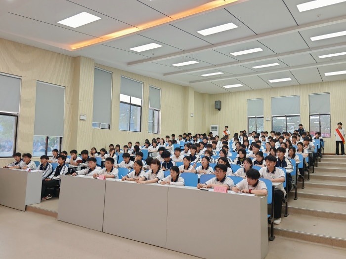 夯实团课基础知识 争做新时代共青团员(图2)