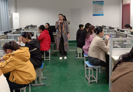 AI赋能教学  智慧点亮课堂 ——宿州工业学校成功举办智慧课程建设专题培训