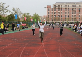 宿州工业学校第十二届春季田径运动会暨教职工运动会圆满落幕